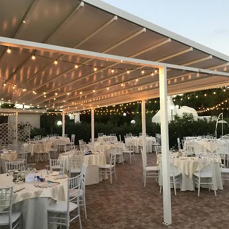 Villalessandra Bed & Breakfast 3*